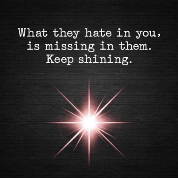 Meet your Posher, Annette - Picture 2 of 3